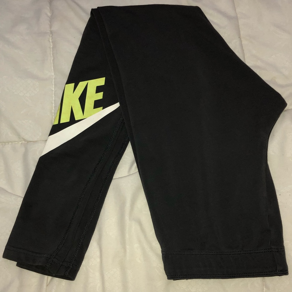 Nike workout leggings - Picture 6 of 6
